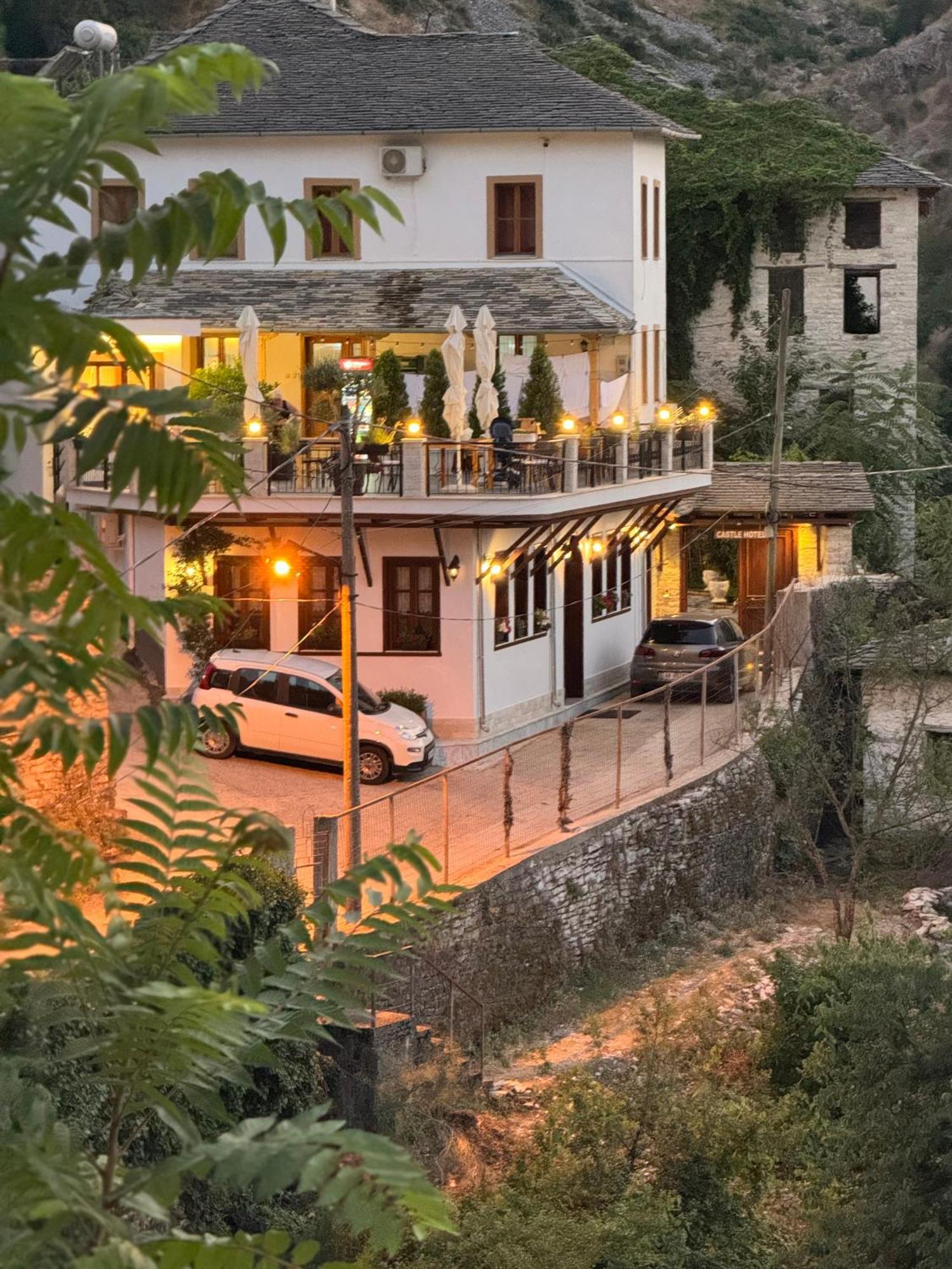 Castle Hotel Gjirokastër 外观 照片